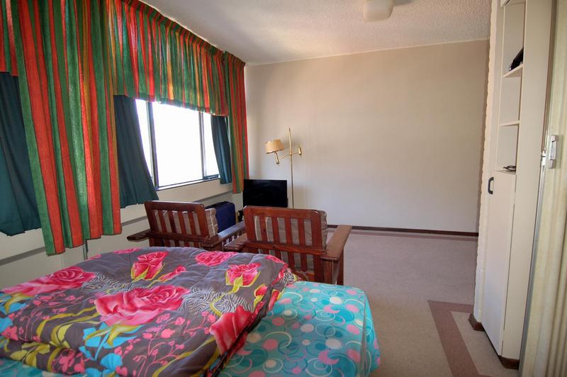 To Let 0 Bedroom Property for Rent in Oranjezicht Western Cape
